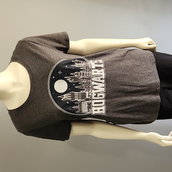 Harry Potter Tops - Hogwarts tee